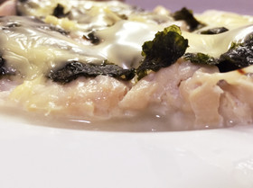 簡単ヘルシー♡鶏胸肉の海苔チーズ乗せ♡