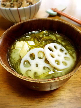 切り昆布と蓮根のお味噌汁