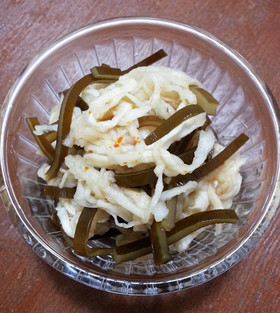 昆布で常備菜*切り干し大根のはりはり漬け