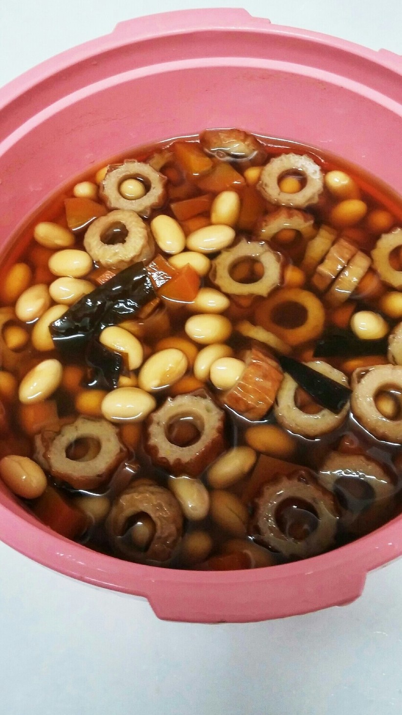 マイヤー圧力鍋で豆煮の画像