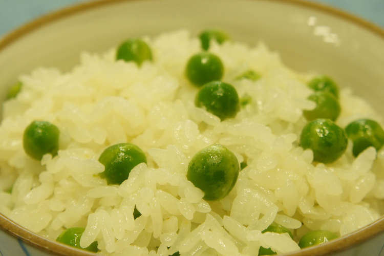 うすいえんどう豆旬の味わいご飯 甘み香り レシピ 作り方 By ワタリ クックパッド 簡単おいしいみんなのレシピが366万品