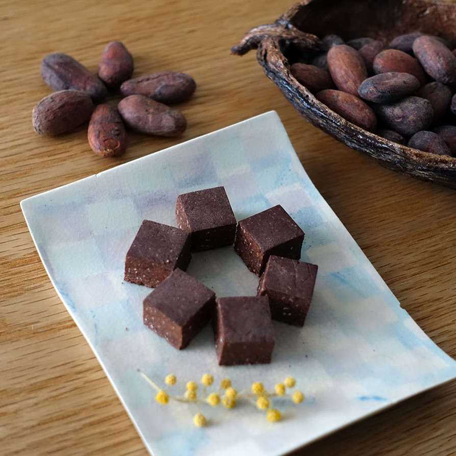 カカオ豆から作るメキシコ風チョコ＆ココアの画像