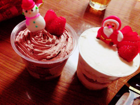 ショートケーキinカップ