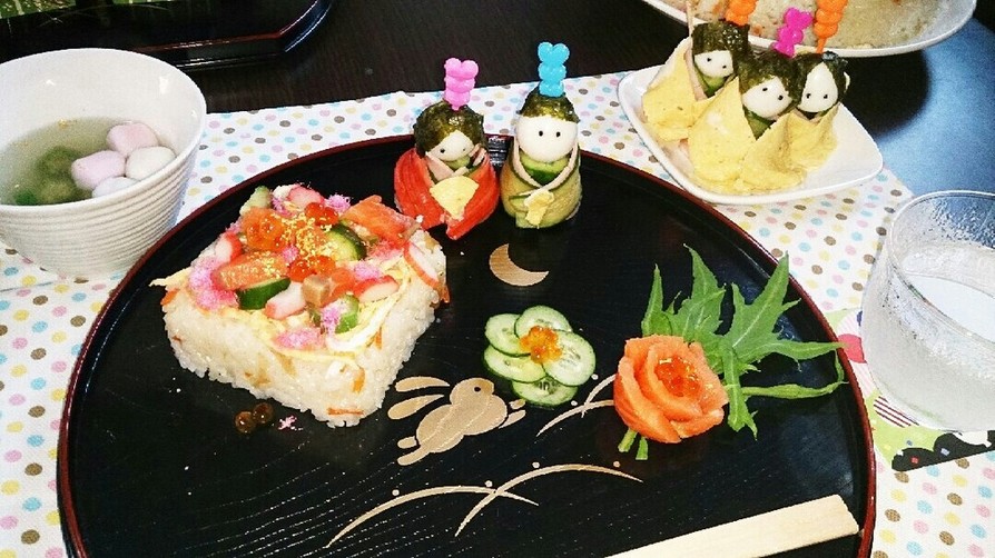 ひな祭り♪ちらし寿司とお雛様♡の画像