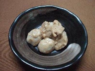 鶏と里芋の胡麻味噌煮の写真