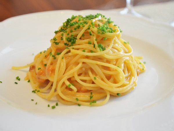 スパゲティー二 生雲丹のペペロンチーノ