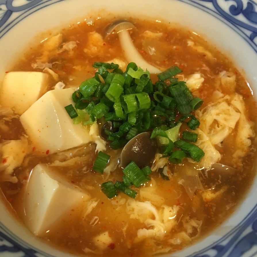 簡単ヘルシー♥キムチと豆腐のとろみスープの画像