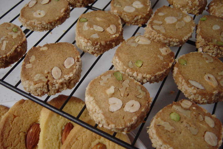 クッキーミックスでナッツごろごろクッキー レシピ 作り方 By ばにらぷりん クックパッド 簡単おいしいみんなのレシピが356万品