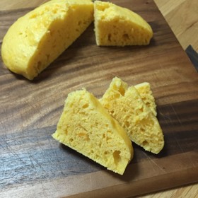 離乳食後期 りんごとサツマイモの蒸しパン