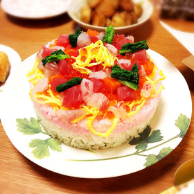 ひな祭り♡ひし餅風ちらし寿司ケーキ