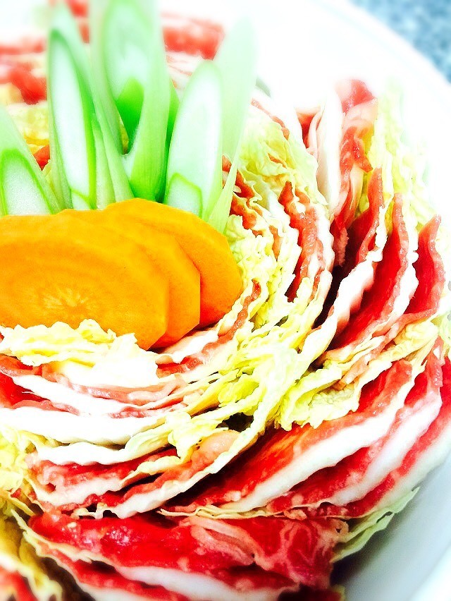 ミルフィーユ鍋　韓国味噌チゲ味！の画像