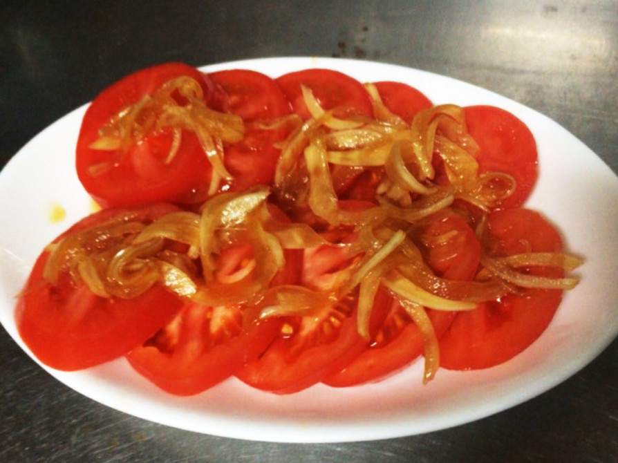新玉とトマトのサラダの画像