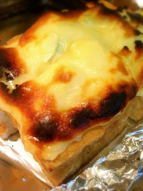 簡単☆厚揚げのネギマヨチーズ焼き