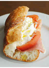 方 ブッラータ 食べ