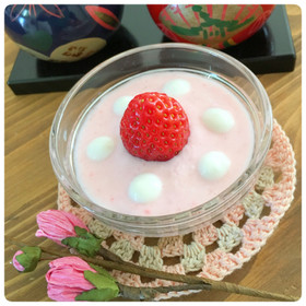 春色ヨーグルト☆離乳食☆おひなさまに☆