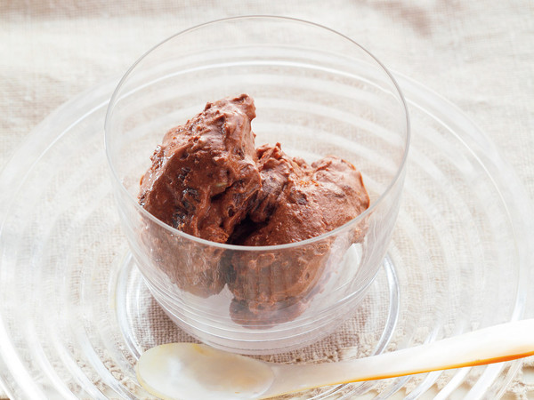 残り生地でチョコレートムース