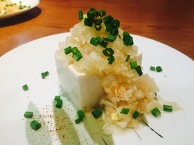 万能玉ねぎソース(with冷奴)