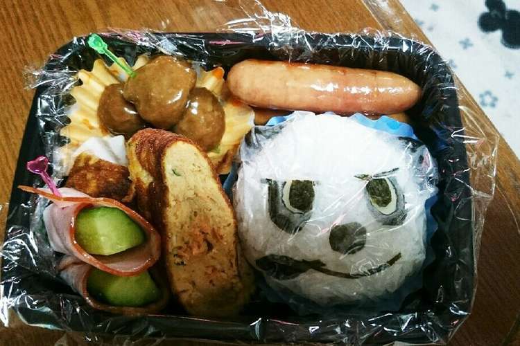 遠足 ヤンチャムおにぎり レシピ 作り方 By えくぼ王子３ クックパッド 簡単おいしいみんなのレシピが368万品