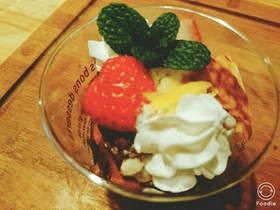 ホットケーキで簡単パフェ♥