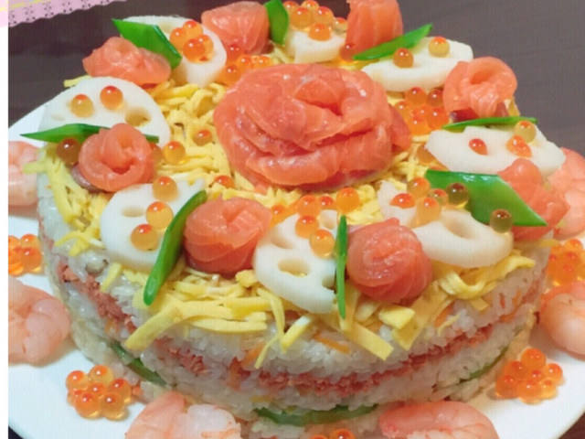 ひなまつり 誕生日 簡単ちらし寿司ケーキ レシピ 作り方 By Mitomama クックパッド 簡単おいしいみんなのレシピが355万品