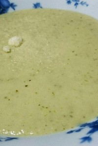 ジュノベーゼ風味のポタージュスープ