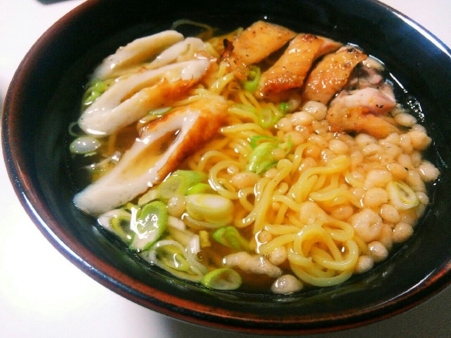 うどんスープで美味しい和風ラーメンの画像