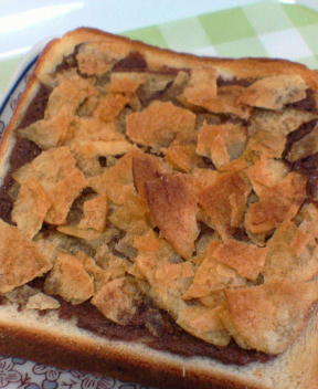 チョコポテチトーストの画像
