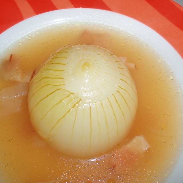 簡単 新玉ねぎのまるごとスープ レシピ 作り方 By Megane Kozou Nari クックパッド 簡単おいしいみんなのレシピが366万品