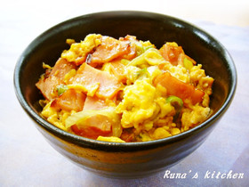1人飯お弁当にも♬とろ~り焼豚丼