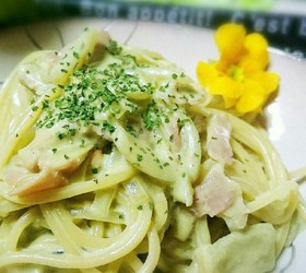 わさびとユーグレナのクリームパスタ♪