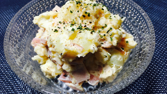 イカの塩辛とクリームチーズのポテサラ レシピ 作り方 By おたかsan クックパッド 簡単おいしいみんなのレシピが366万品
