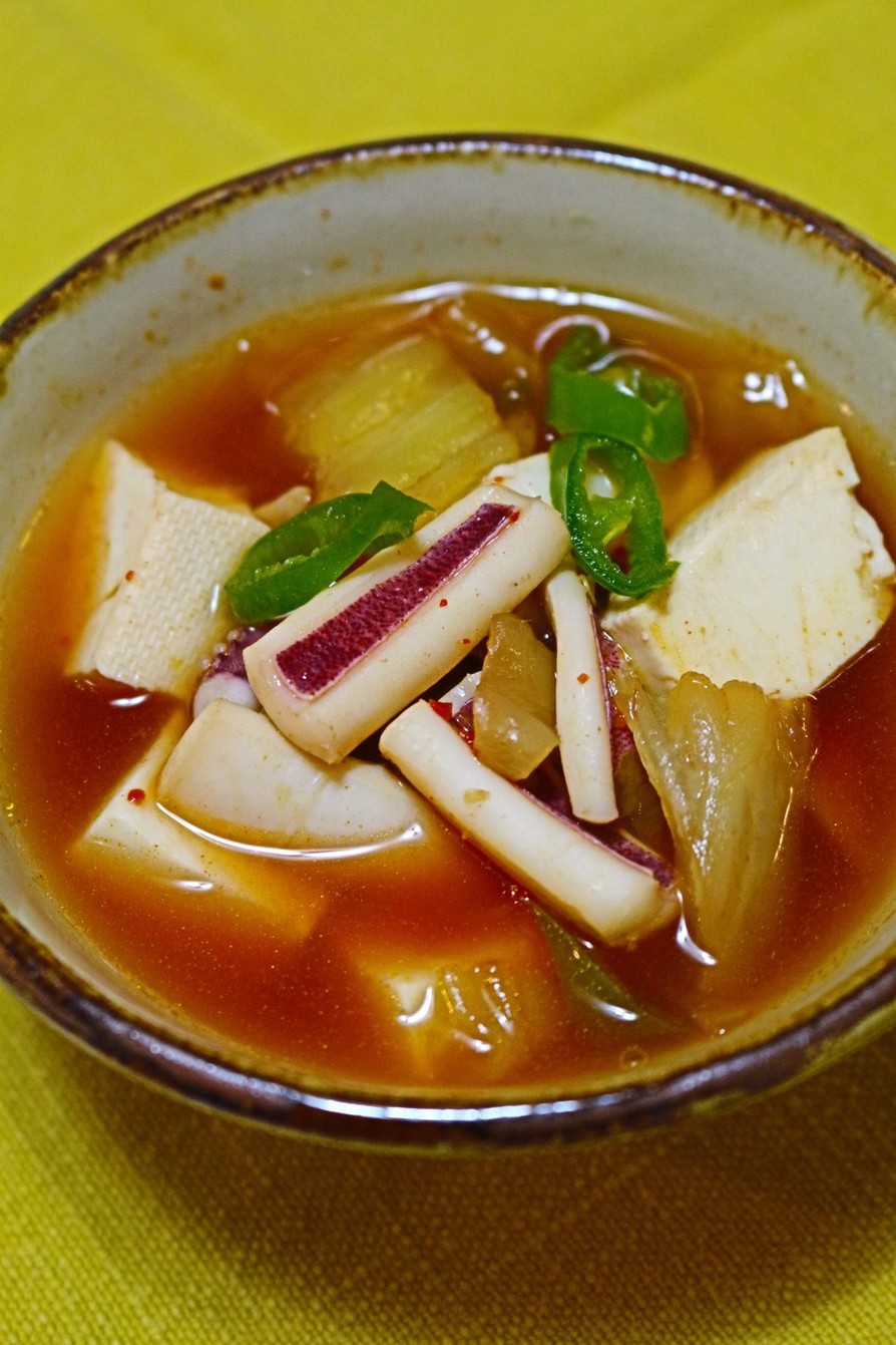 いかキムチスープ（오징어김치국）。の画像