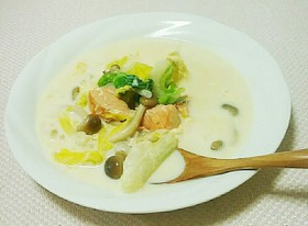 糖質制限☆ほっこり美肌豆乳スープ♪̆̈