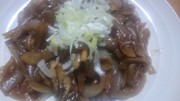 簡単ヘルシー♪玉ねぎと舞茸の丼の写真