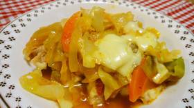 キャベツと豚肉の重ね煮トマトチーズ味