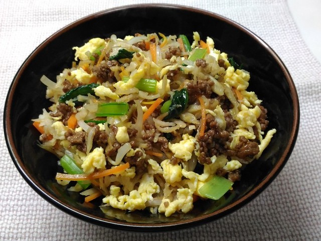 子供も大好き 野菜たっぷりビビンバ丼 レシピ 作り方 By 横浜市 クックパッド 簡単おいしいみんなのレシピが359万品 子供も大好き 野菜たっぷりビビンバ丼 レシピ 作り方 By 横浜市 クックパッド 簡単おいしいみんなのレシピが359万品