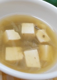 離乳食後期　豆腐とひじきのお味噌汁