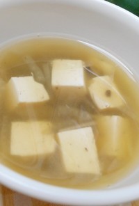 離乳食後期　豆腐とひじきのお味噌汁
