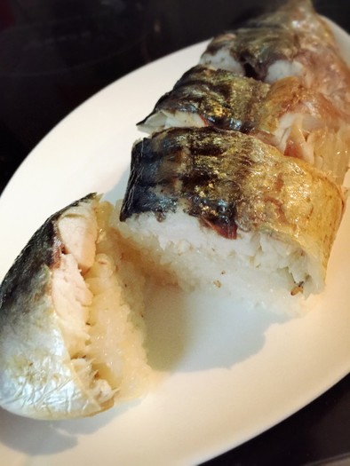 焼き鯖寿司(塩サバフィレ使用)の写真