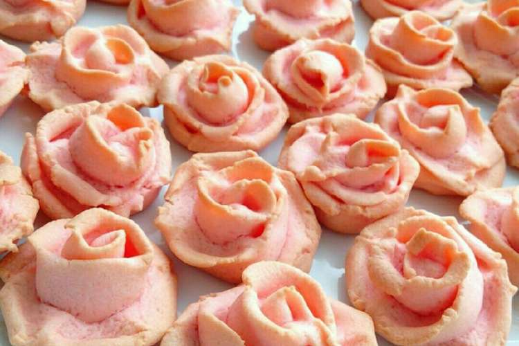 ホワイトデーに 薔薇のクッキー レシピ 作り方 By 桜 Mochi クックパッド 簡単おいしいみんなのレシピが360万品