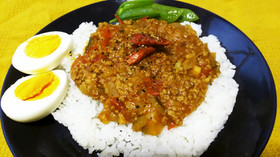 ラタトゥイユをアレンジ! キーマカレー!