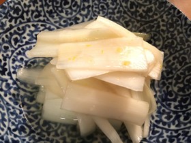 うどの柚子酢あえ