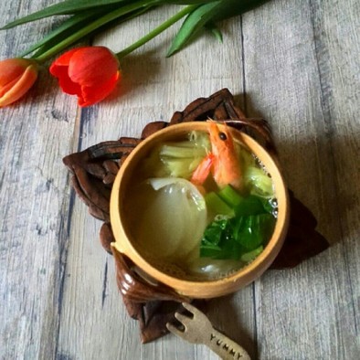 春野菜とえびのスープの写真