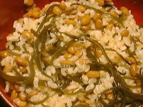 玄米納豆昆布ご飯