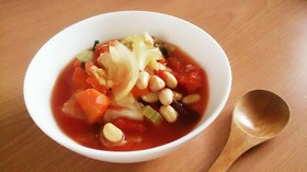 ダイエットに!野菜をしっかり食べるスープ