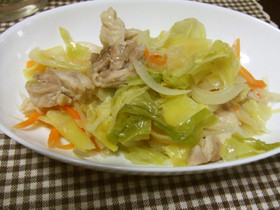 減塩鶏モモ肉ごま油漬けと野菜の酒蒸し