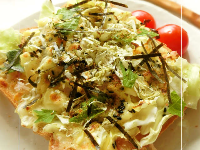 磯香る＊ざく切りキャベツのごま塩トースト レシピ・作り方 by ...