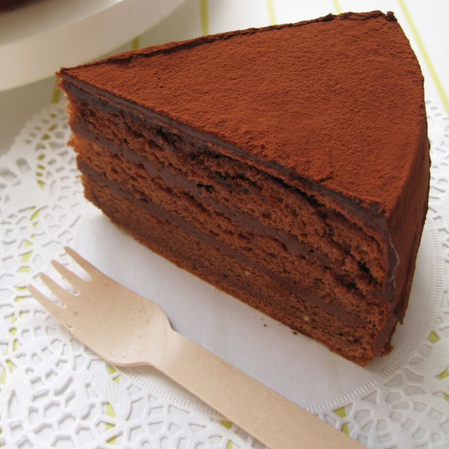 りぴ りぴ チョコレートケーキ レシピ 作り方 By まれ子 クックパッド 簡単おいしいみんなのレシピが353万品