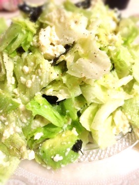 アボカドとレタスと豆腐の海苔のサラダ