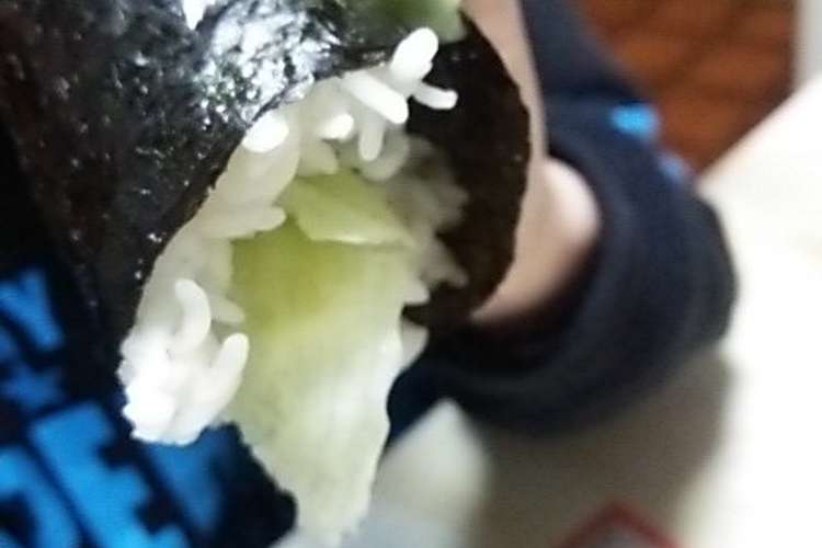 朝ごはんに 子供大好き簡単レタスチーズ巻 レシピ 作り方 By Yuu Ton クックパッド 簡単おいしいみんなのレシピが360万品